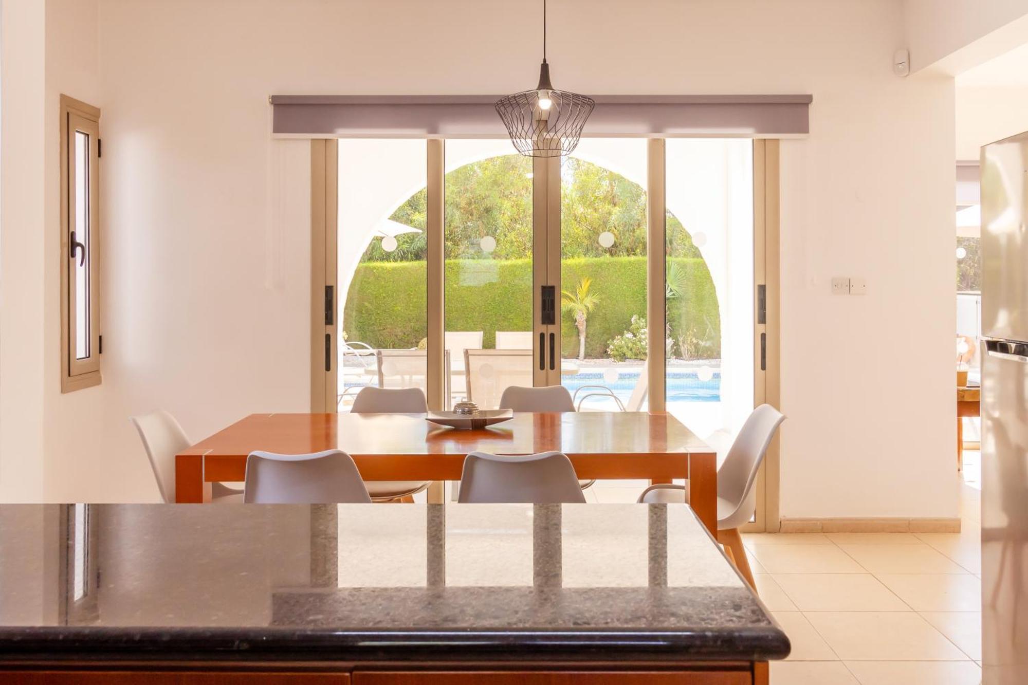 Villa Shanta Peyia Ngoại thất bức ảnh